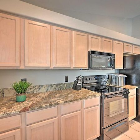 Villa Pet-Friendly Escape With Dock And Kayaks In Cape Coral Extérieur photo