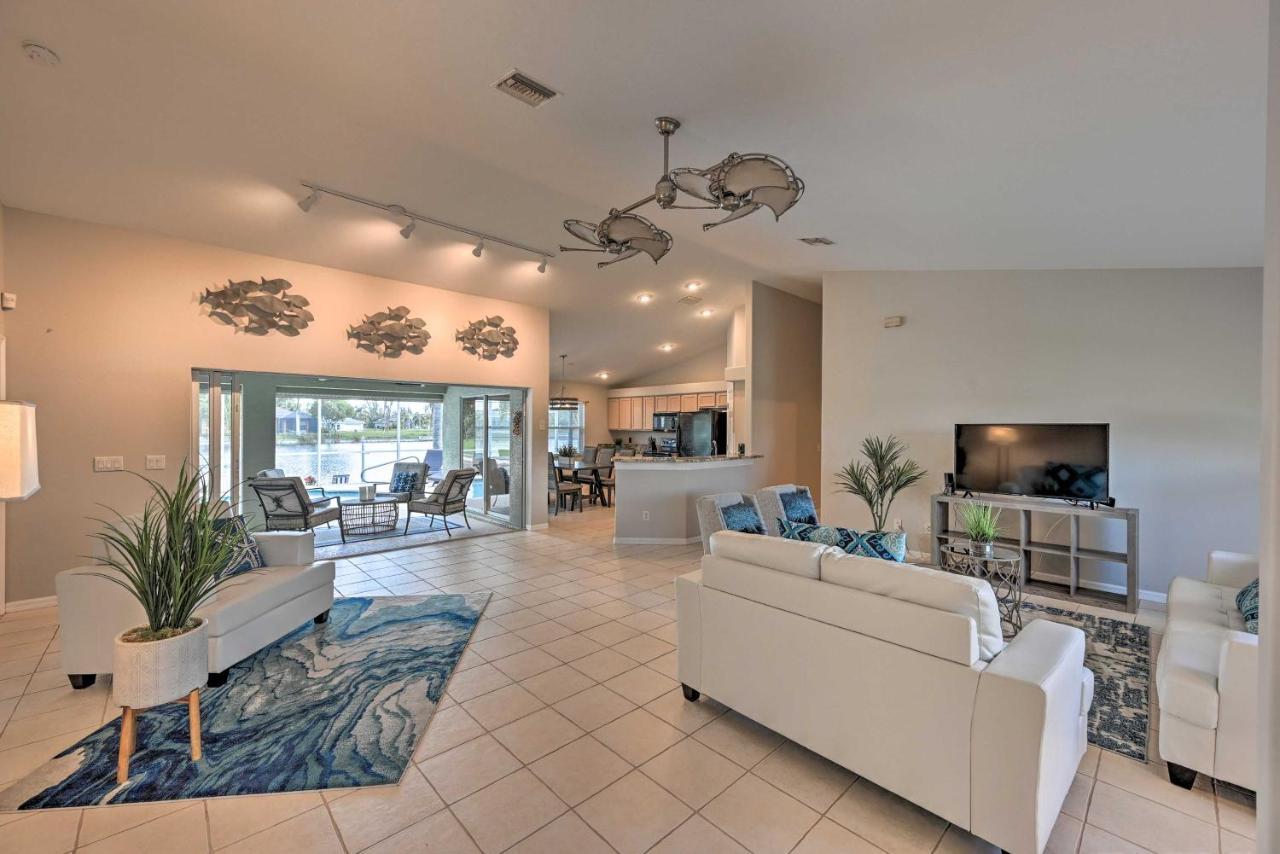 Villa Pet-Friendly Escape With Dock And Kayaks In Cape Coral Extérieur photo
